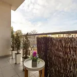Legionow Elegant With Office, Balcony & Parking By Renters Łódź