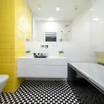 Legionow Elegant With Office, Balcony & Parking By Renters Appartamento *