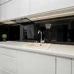 Legionow Elegant With Office, Balcony & Parking By Renters Appartamento Łódź