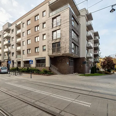 Legionow Elegant With Office, Balcony & Parking By Renters * Łódź