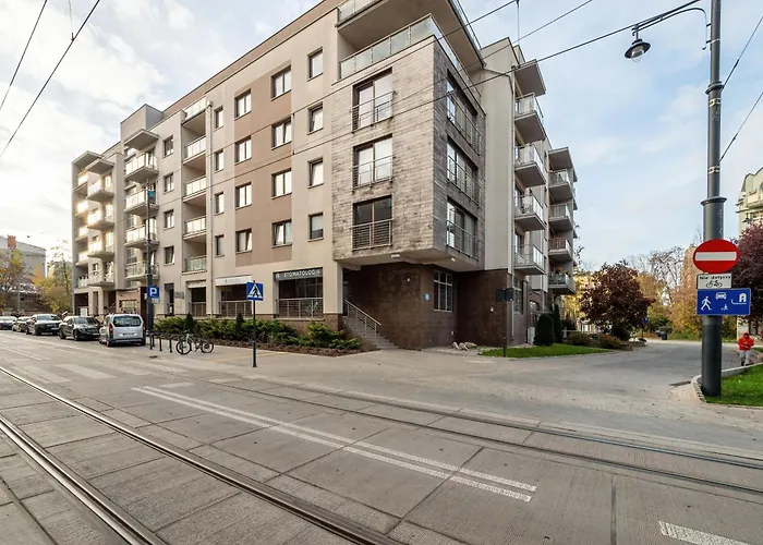 Legionow Elegant With Office, Balcony & Parking By Renters * Łódź