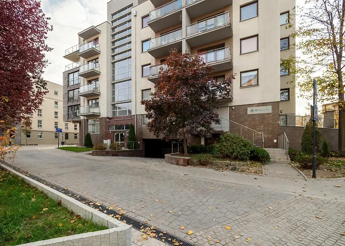 Legionow Elegant With Office, Balcony & Parking By Renters *